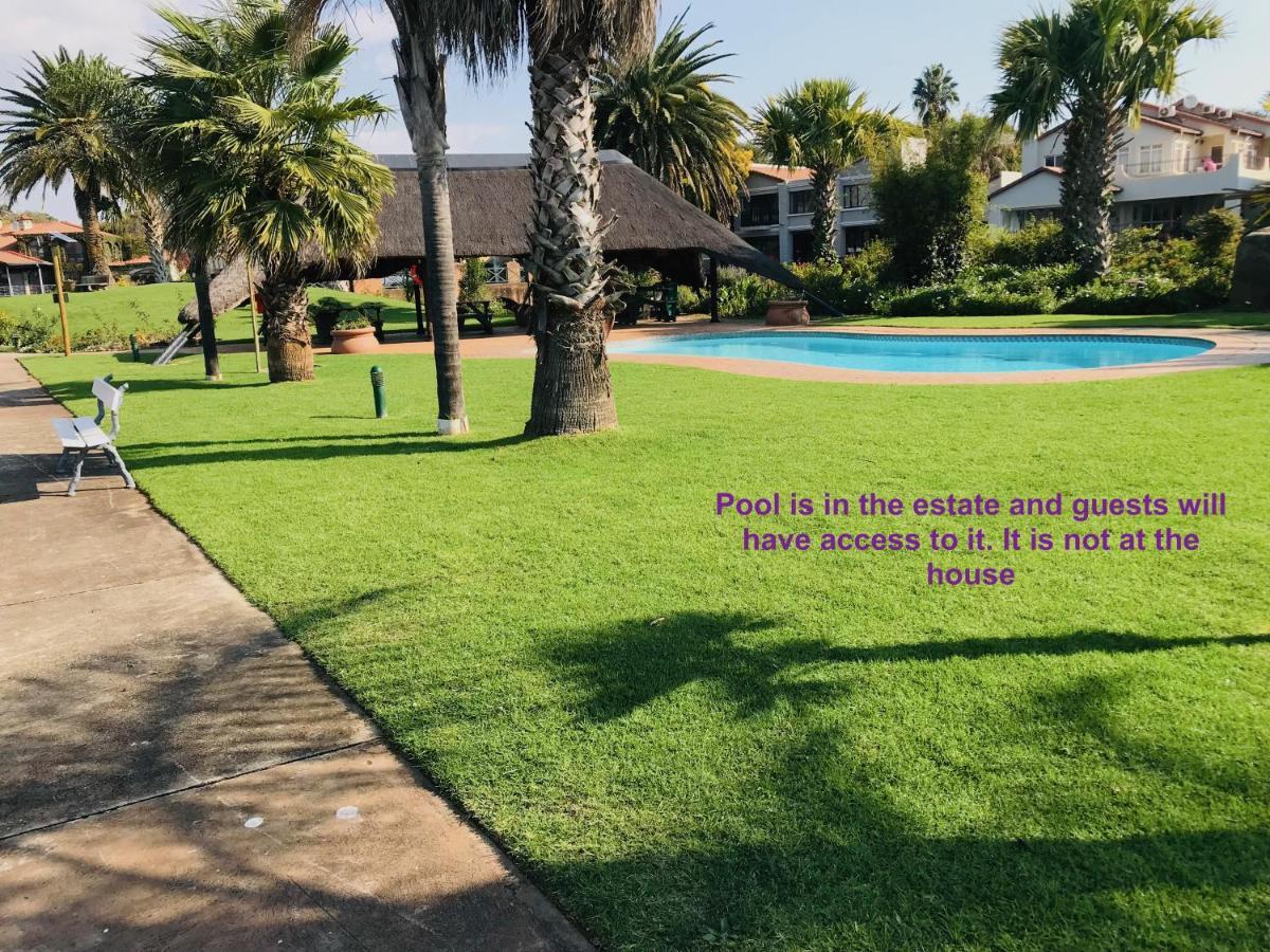 37 On Eagles Hartbeespoort Exterior foto