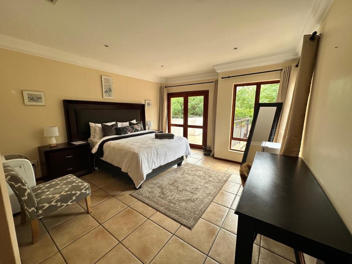 37 On Eagles Hartbeespoort Exterior foto