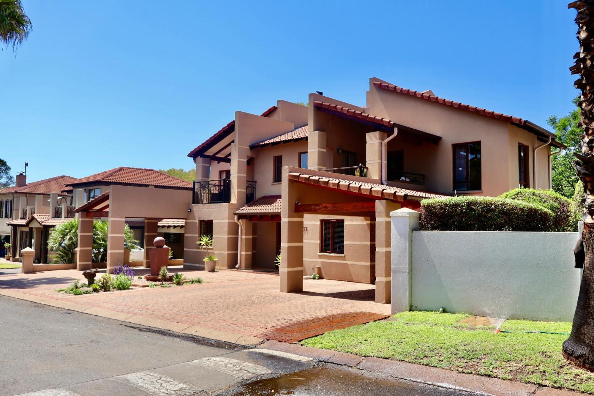 37 On Eagles Hartbeespoort Exterior foto