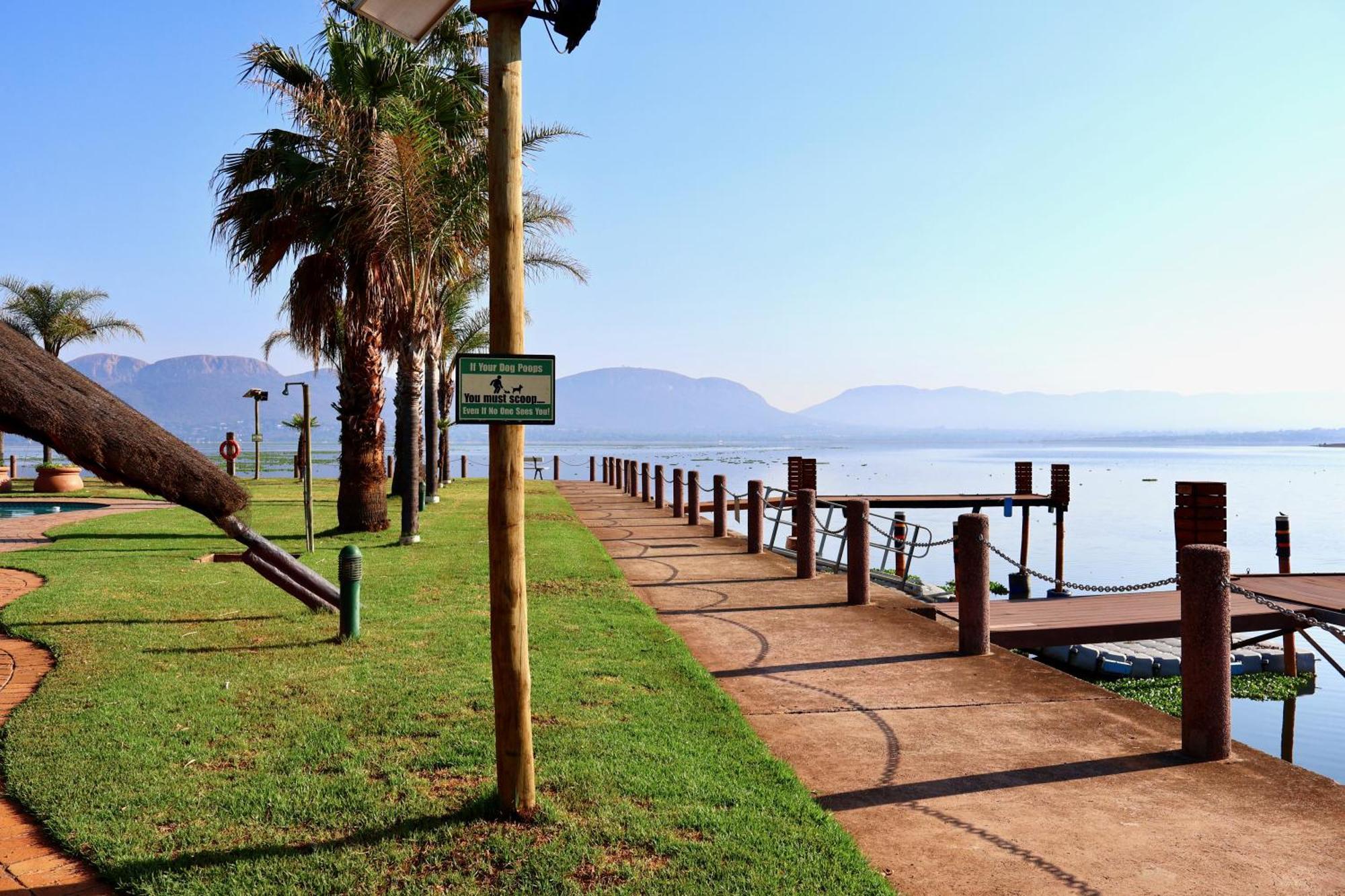 37 On Eagles Hartbeespoort Exterior foto